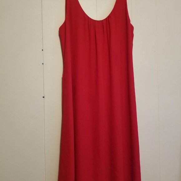 RW&Co Red Crepe Midi Shift Dress - Picture 10 of 13